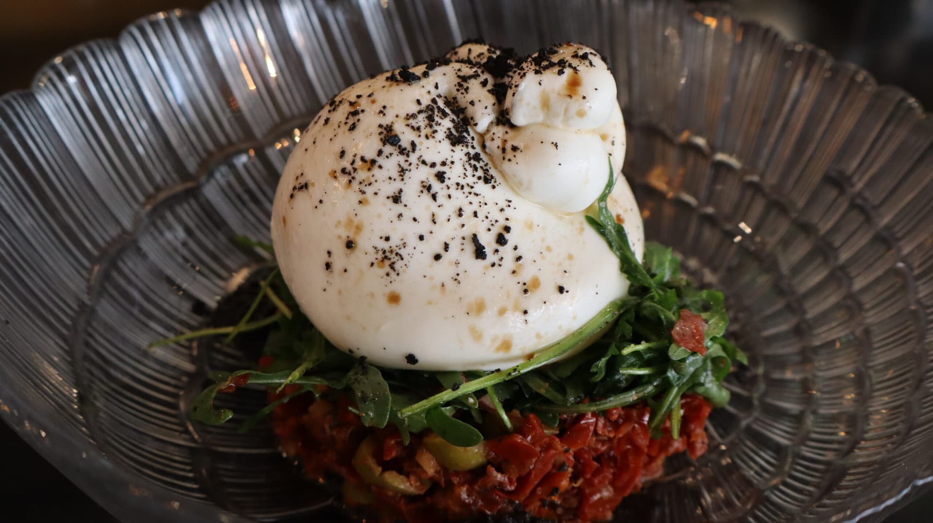 burrata-arugula-bowl